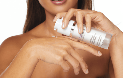 Why You Need An Antioxidant Serum in Addition to Sunscreen
